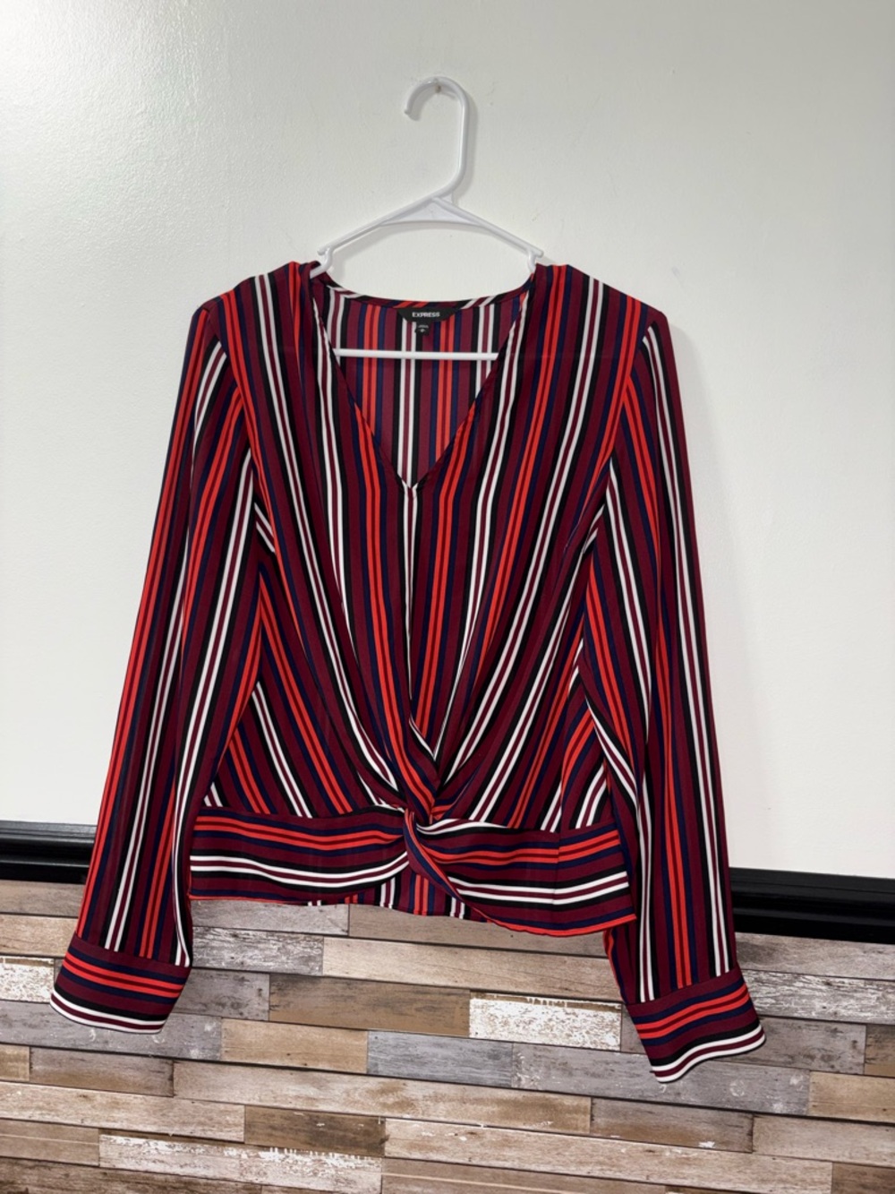 Express Striped Twist-Front Long Sleeve Top - Red/Navy/White Size Medium
